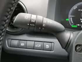 Toyota C hr (2024) thumbnail 24