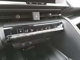 Toyota C hr (2024) thumbnail 26