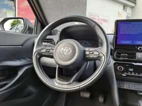 Toyota Yaris Cross (2024) thumbnail 16
