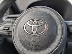 Toyota Yaris Cross (2024) thumbnail 24