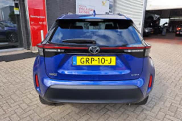 Toyota Yaris Cross (2024) thumbnail 6