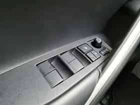 Toyota Corolla (2023) thumbnail 23