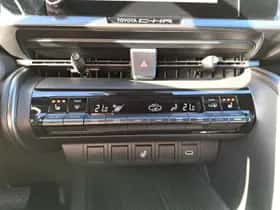 Toyota C hr (2025) thumbnail 17