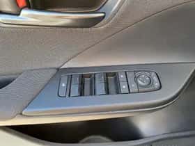 Toyota C hr (2025) thumbnail 18