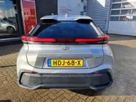 Toyota C hr (2025) thumbnail 6