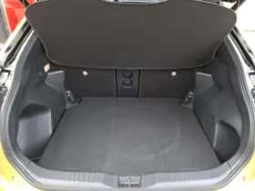 Toyota Yaris Cross (2022) thumbnail 30