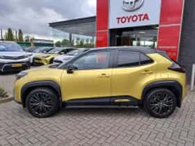 Toyota Yaris Cross (2022) thumbnail 4
