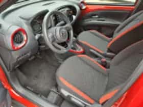 Toyota Aygo X (2022) thumbnail 36