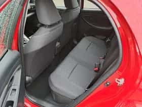 Toyota Yaris (2022) thumbnail 17