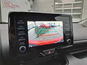 Toyota Yaris (2022) thumbnail 5