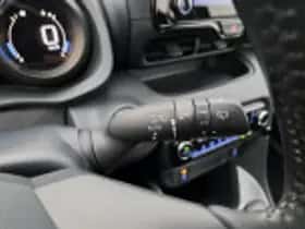 Toyota Yaris (2022) thumbnail 49