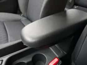 Toyota Yaris (2022) thumbnail 53