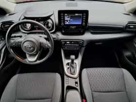Toyota Yaris (2022) thumbnail 9