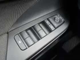 Toyota C hr (2025) thumbnail 42