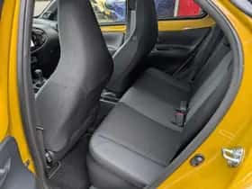 Toyota Aygo X (2025) thumbnail 15