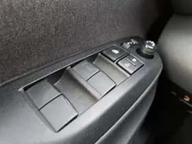 Toyota Yaris Cross (2023) thumbnail 18