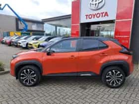 Toyota Yaris Cross (2023) thumbnail 3