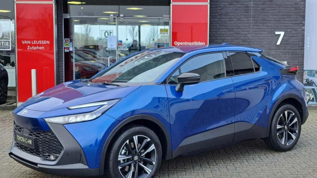 Toyota C hr (2026) — foto 1