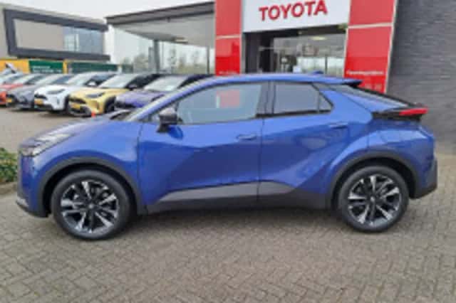 Toyota C hr (2026) thumbnail 3