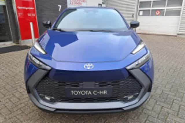 Toyota C hr (2026) thumbnail 5