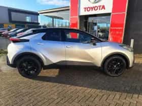 Toyota C hr (2026) thumbnail 4