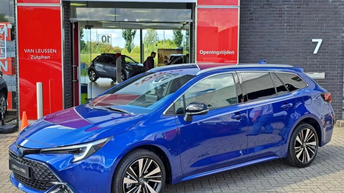 Toyota Corolla (2026) — foto 1