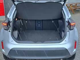 Toyota Yaris Cross (2025) thumbnail 31