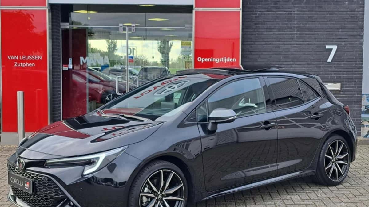 Toyota Corolla (2026) — foto 1
