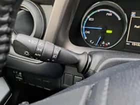 Toyota RAV4 (2016) thumbnail 20