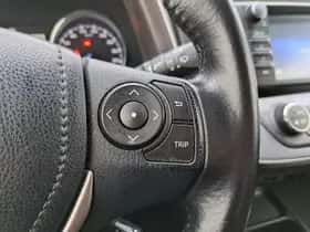 Toyota RAV4 (2016) thumbnail 22