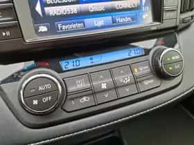 Toyota RAV4 (2016) thumbnail 27