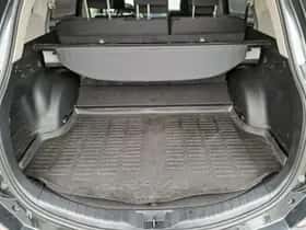 Toyota RAV4 (2016) thumbnail 32