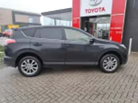 Toyota RAV4 (2016) thumbnail 37