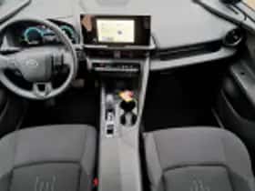 Toyota C hr (2025) thumbnail 36