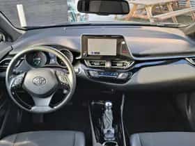 Toyota C hr (2023) thumbnail 15