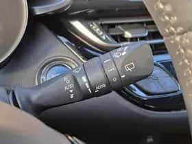 Toyota C hr (2023) thumbnail 22