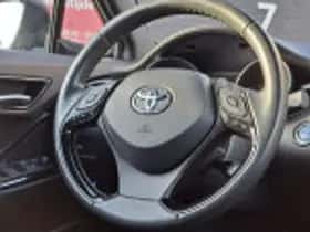 Toyota C hr (2023) thumbnail 40