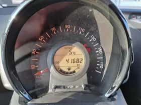 Toyota Aygo (2022) thumbnail 14