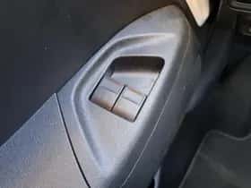Toyota Aygo (2022) thumbnail 17