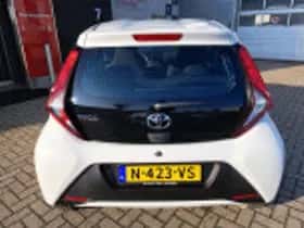 Toyota Aygo (2022) thumbnail 35