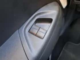 Toyota Aygo (2022) thumbnail 40