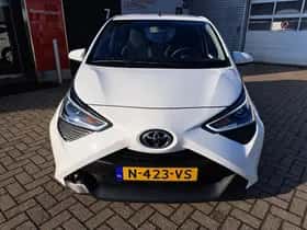 Toyota Aygo (2022) thumbnail 61