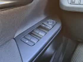 Toyota C hr (2025) thumbnail 39