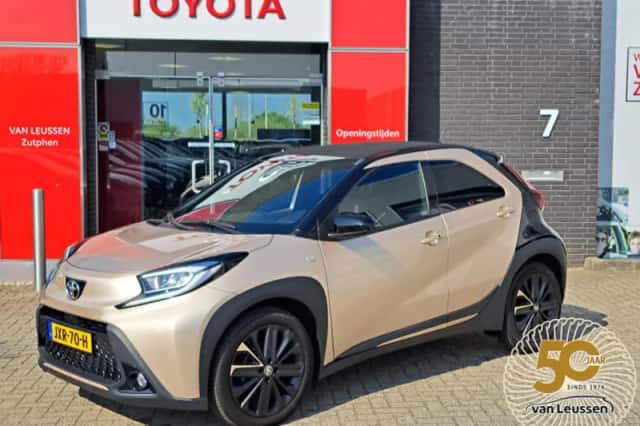 Toyota Aygo (2023) thumbnail 1