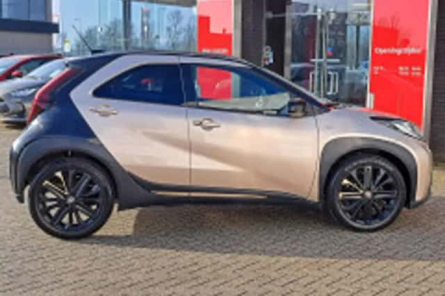 Toyota Aygo (2023) thumbnail 4