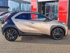 Toyota Aygo X (2023) thumbnail 4