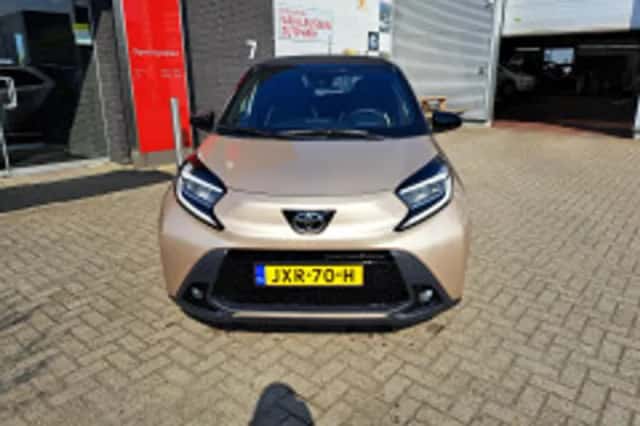 Toyota Aygo (2023) thumbnail 6