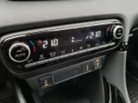 Toyota Yaris (2022) thumbnail 56