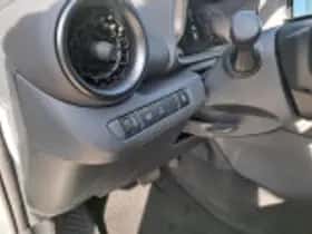Toyota C hr (2024) thumbnail 51