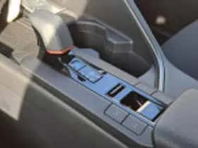 Toyota C hr (2024) thumbnail 52